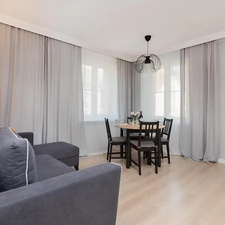 Oksywie Dolne Port By Renters *